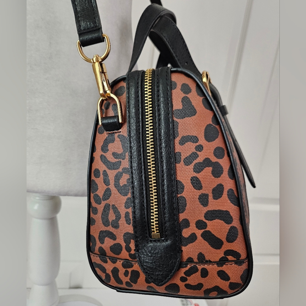Fossil NWT Satchel Crossbody Bag - Picture 3 of 6